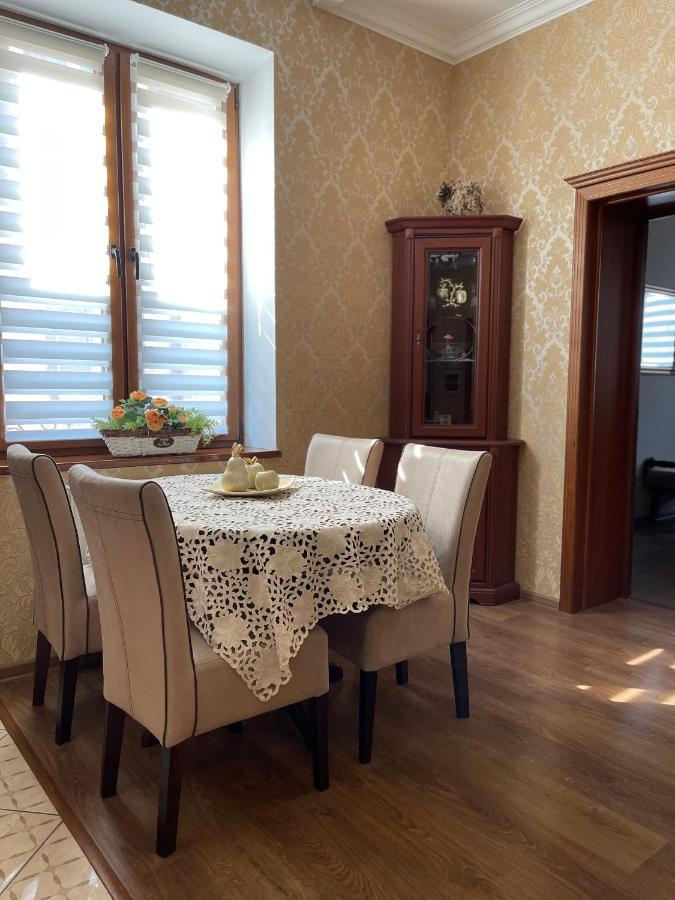 לבוב Apartment On Franka מראה חיצוני תמונה